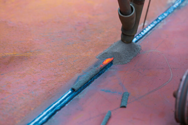 Submerged Arc Welding (SAW) Submerged Arc Welding (SAW)