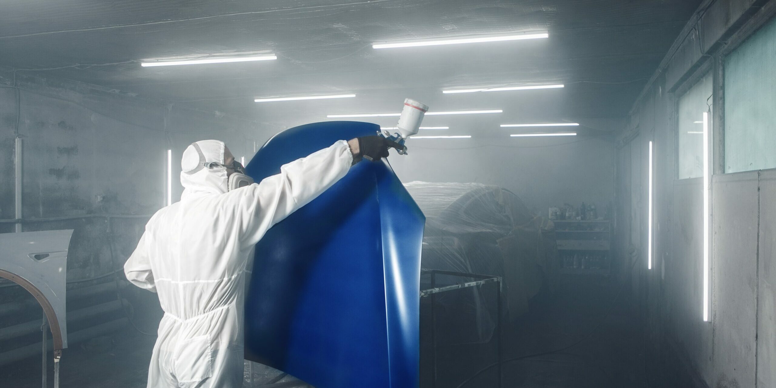 Car,Paint,Job,By,Professional,Worker,,Car,Painting,Procedure,In